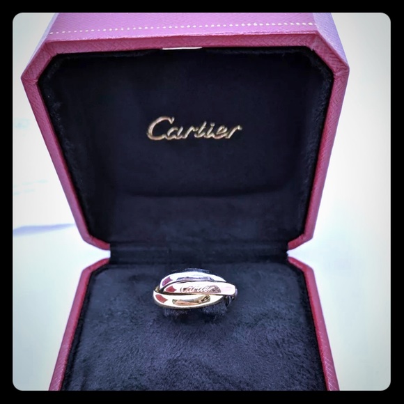 Cartier Jewelry - Cartier 18K Trinity Ring Auth size 50 🚫TRADES